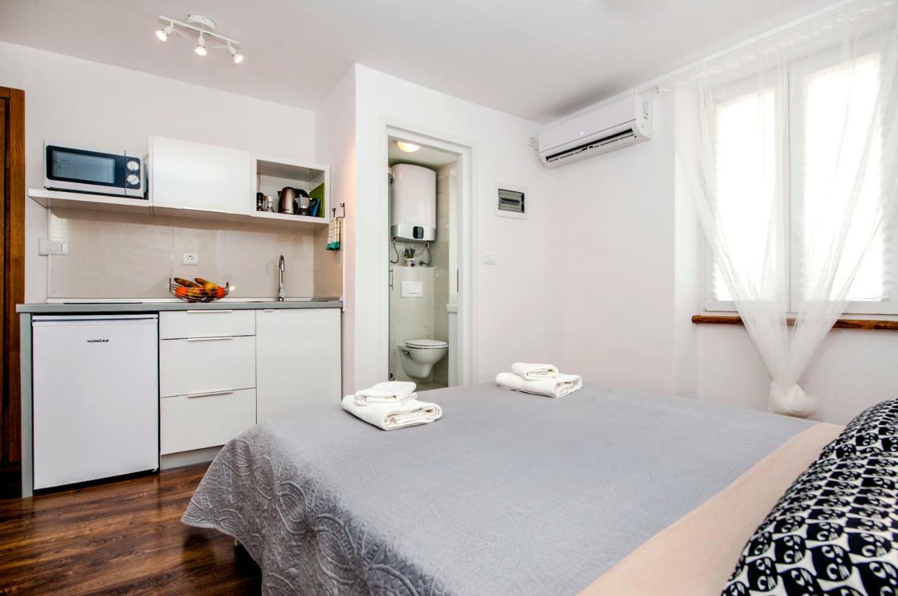 Pisinium Rovinj